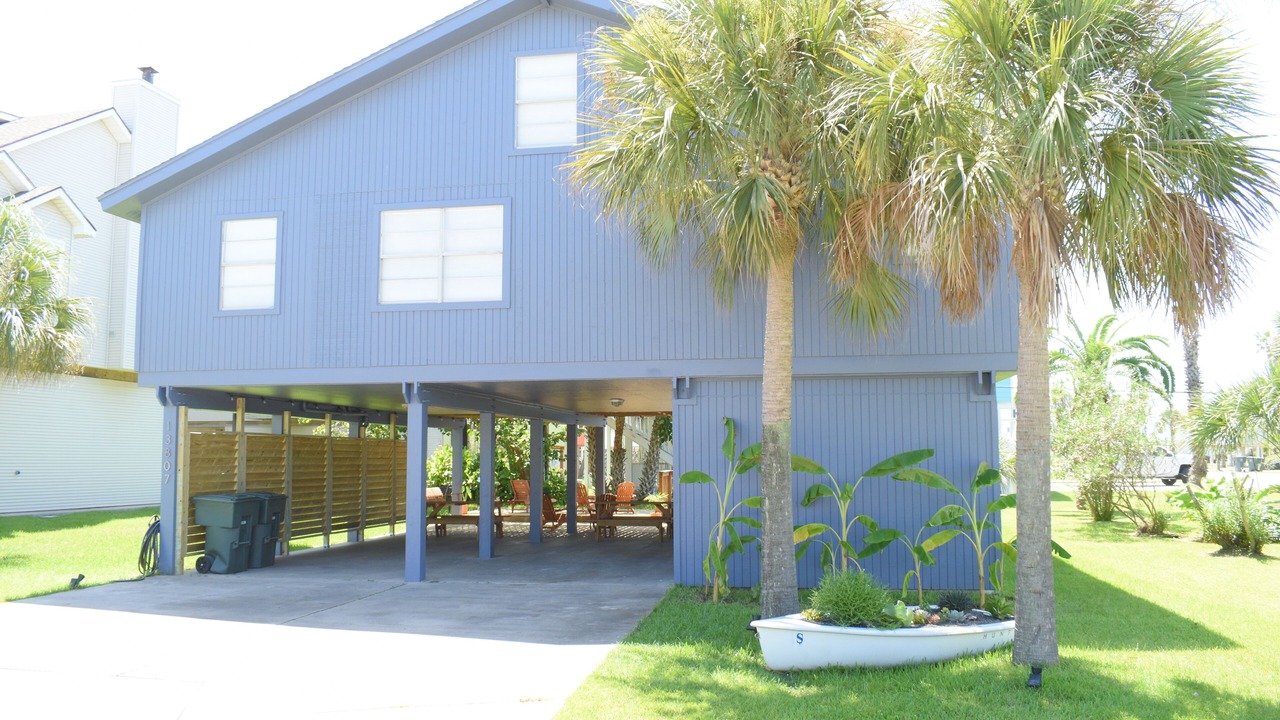 Photo of Outdoor in Pirates Beach