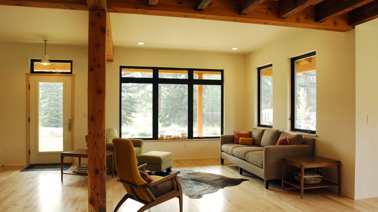 Photo of Livingroom in Upper Rattlesnake
