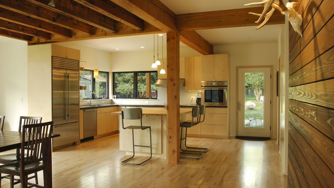 Photo of Kitchen in Upper Rattlesnake