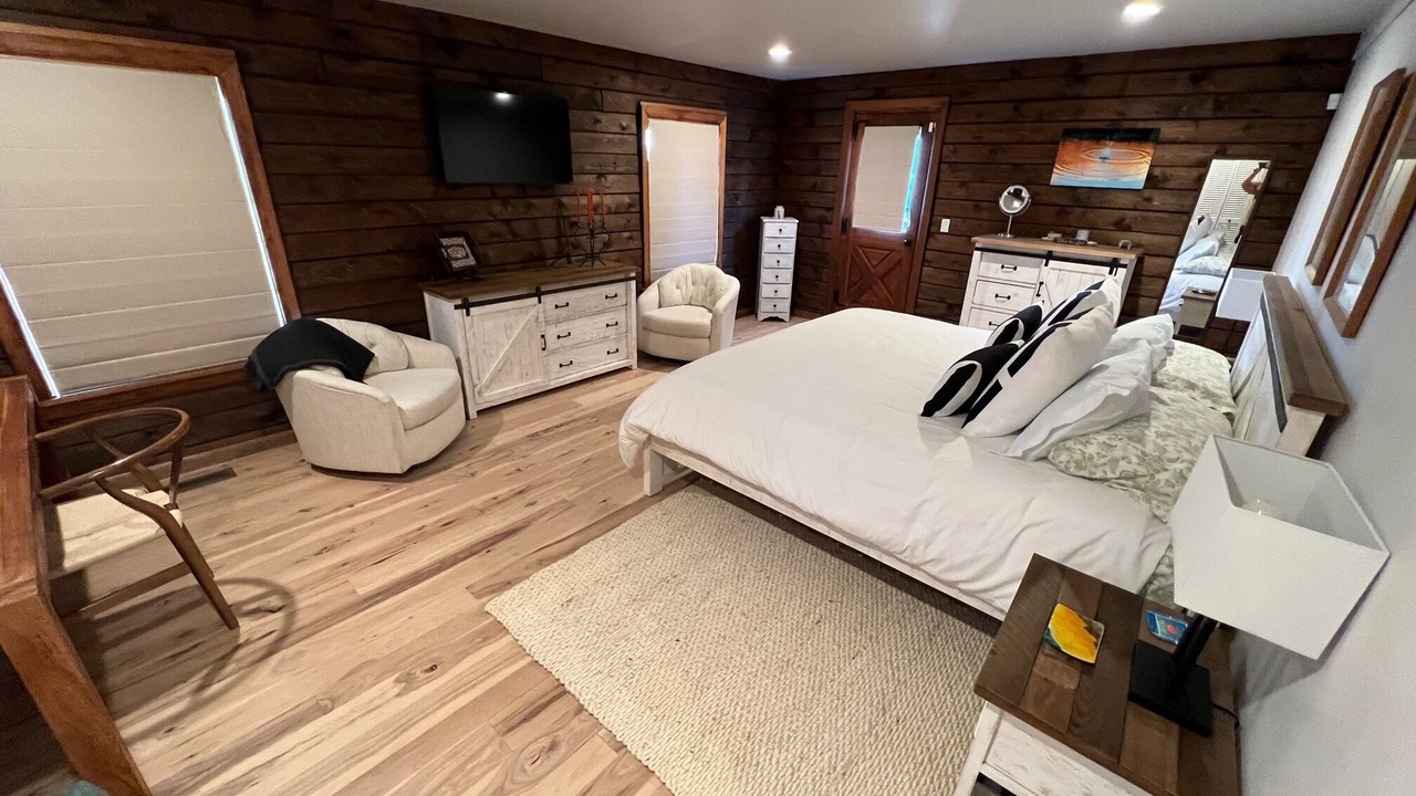 Photo of Bedroom in Ennis