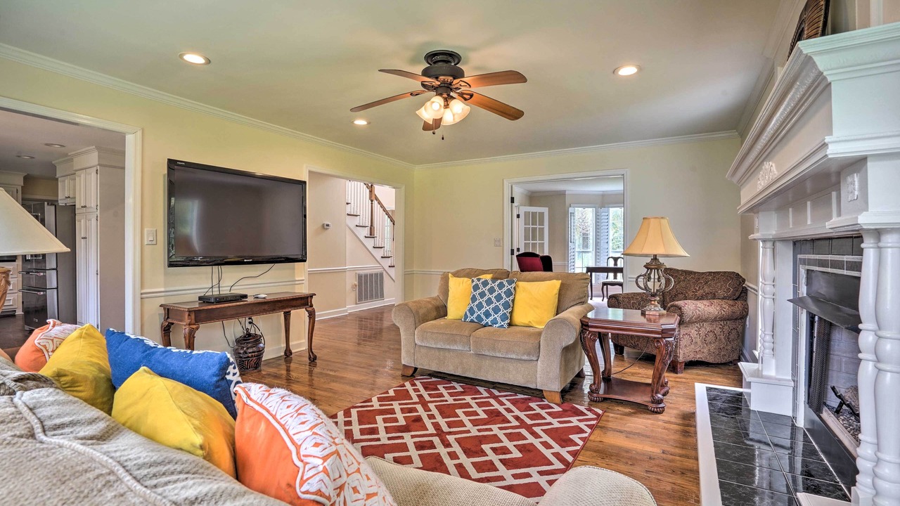Photo of Bedroom in Huger
