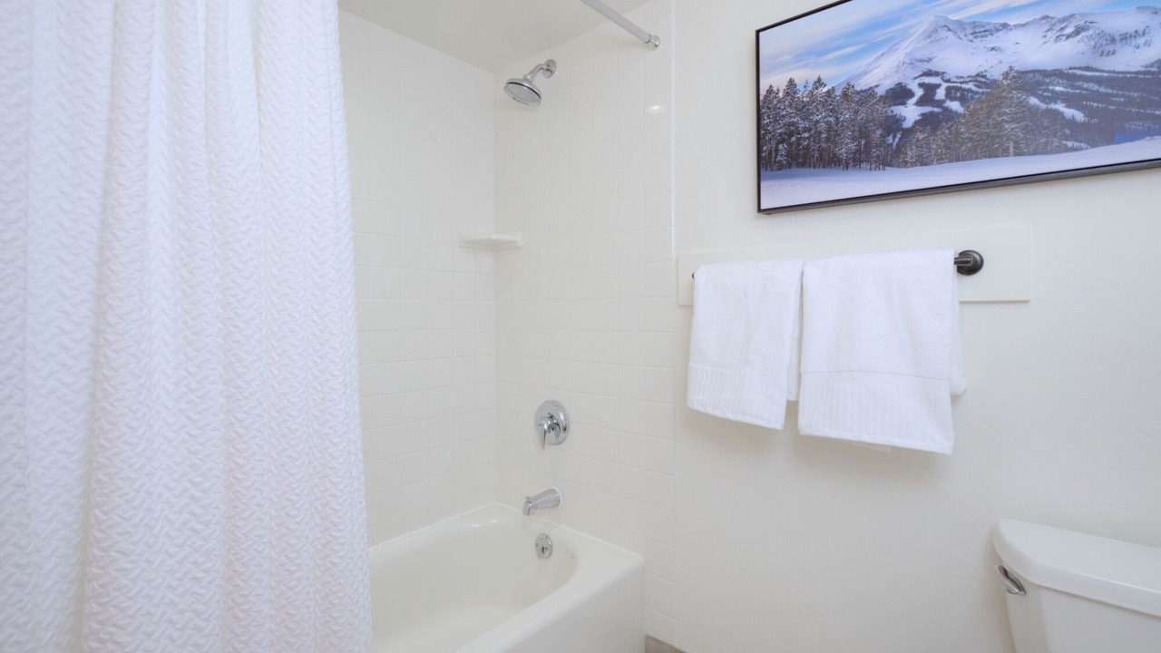 Photo of Bathroom in Powder Ridge
