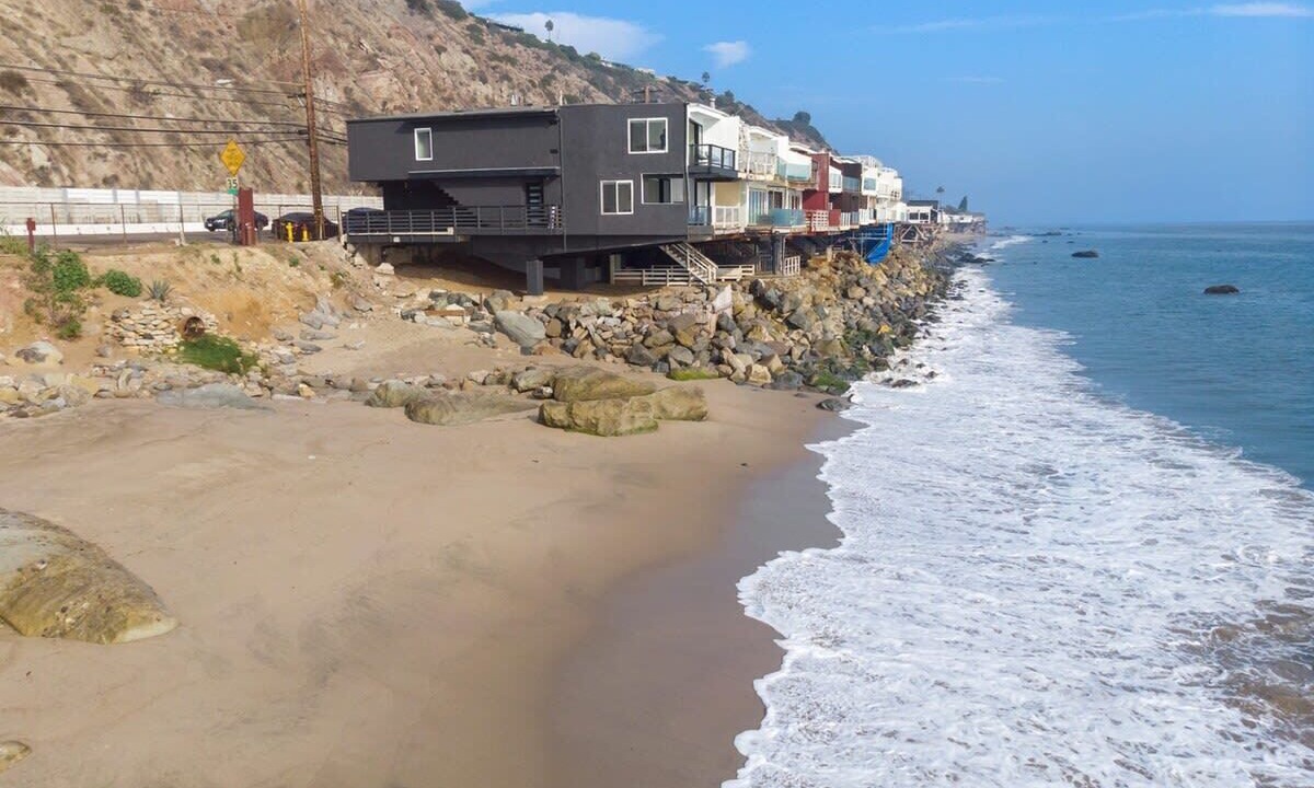 Photo of Others in Eastern Malibu