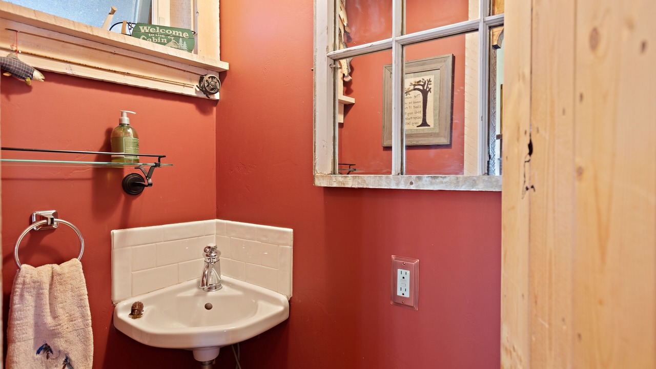 Photo of Bathroom in Ashton