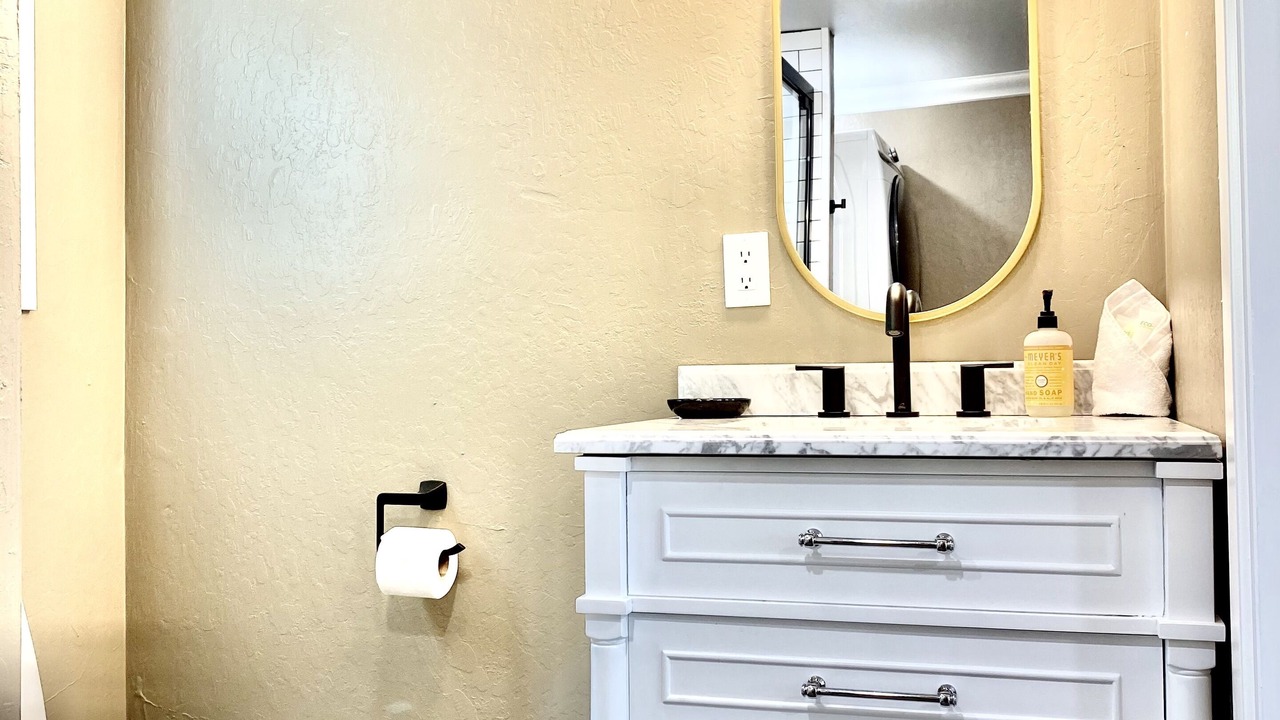 Photo of Bathroom in Mena