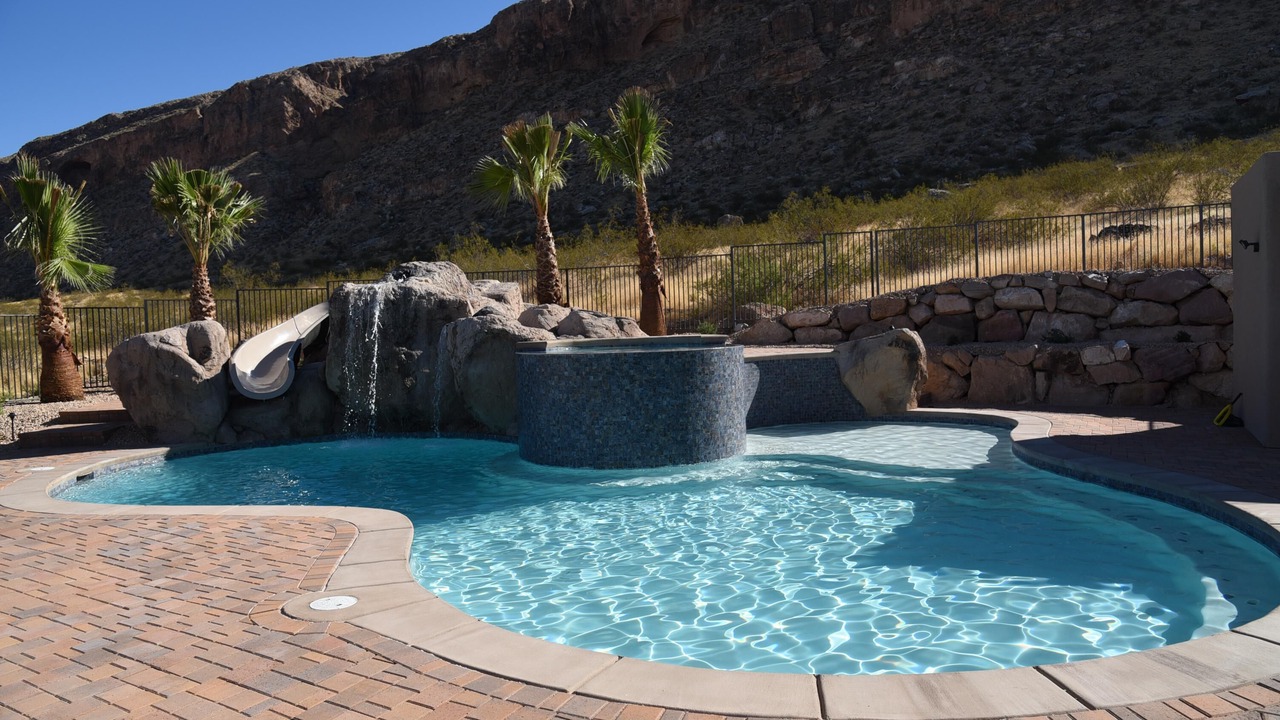 Photo of Outdoor in Hurricane