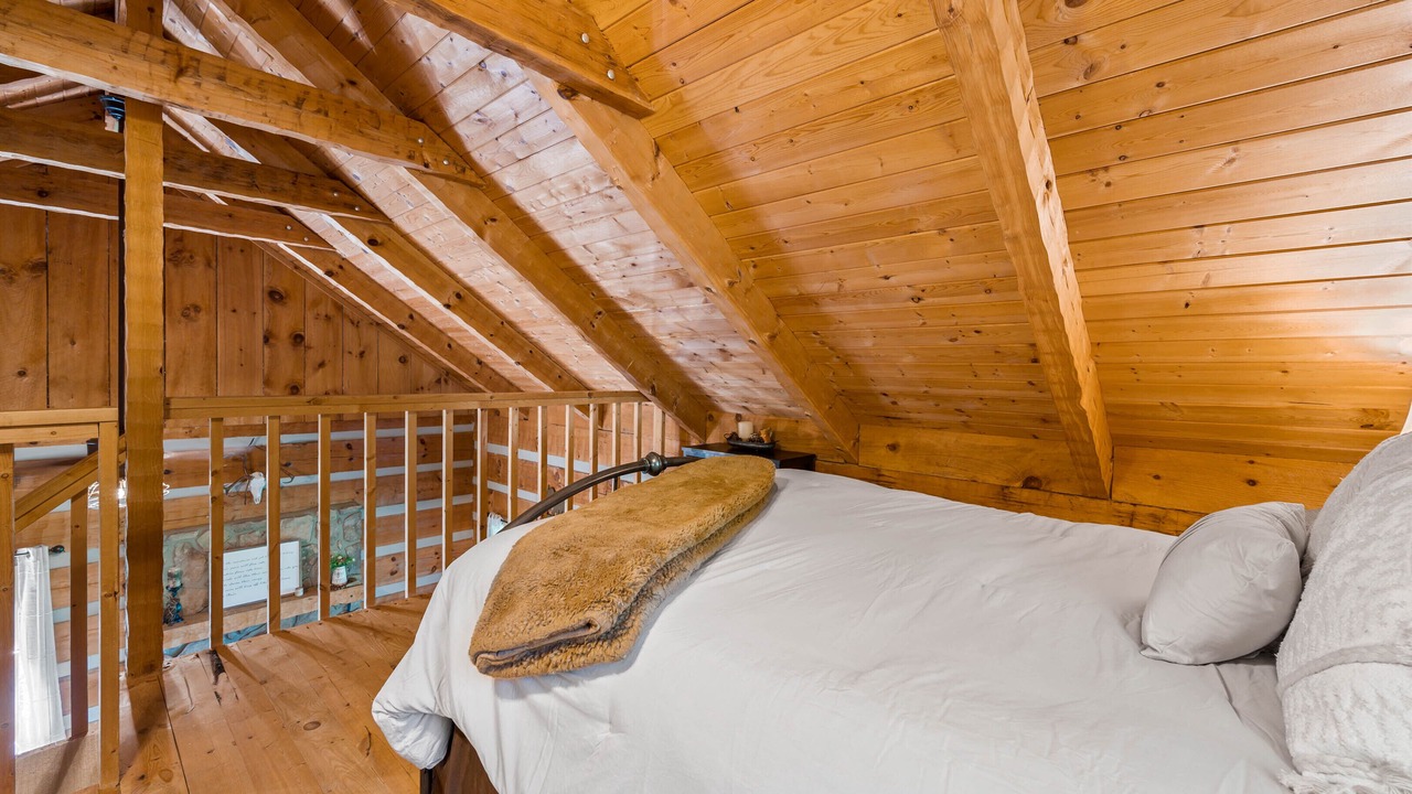 Photo of Bedroom in Smoky Mountains