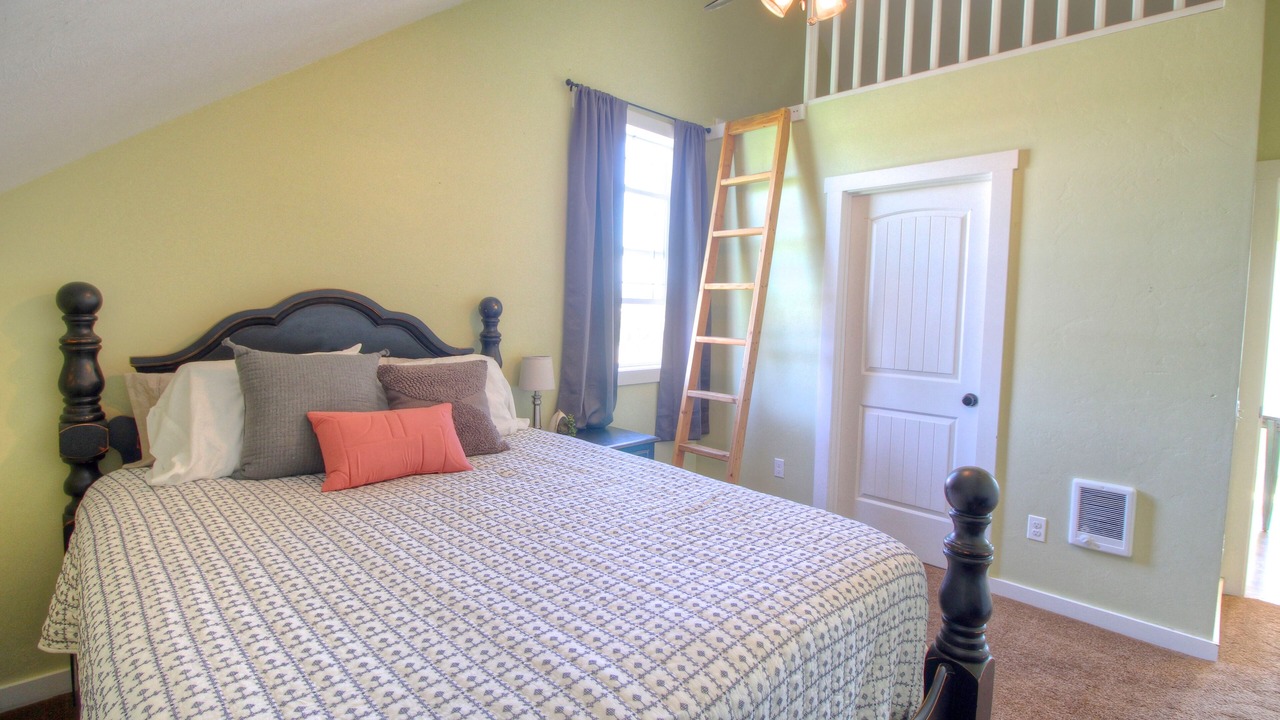 Photo of Bedroom in Rexburg