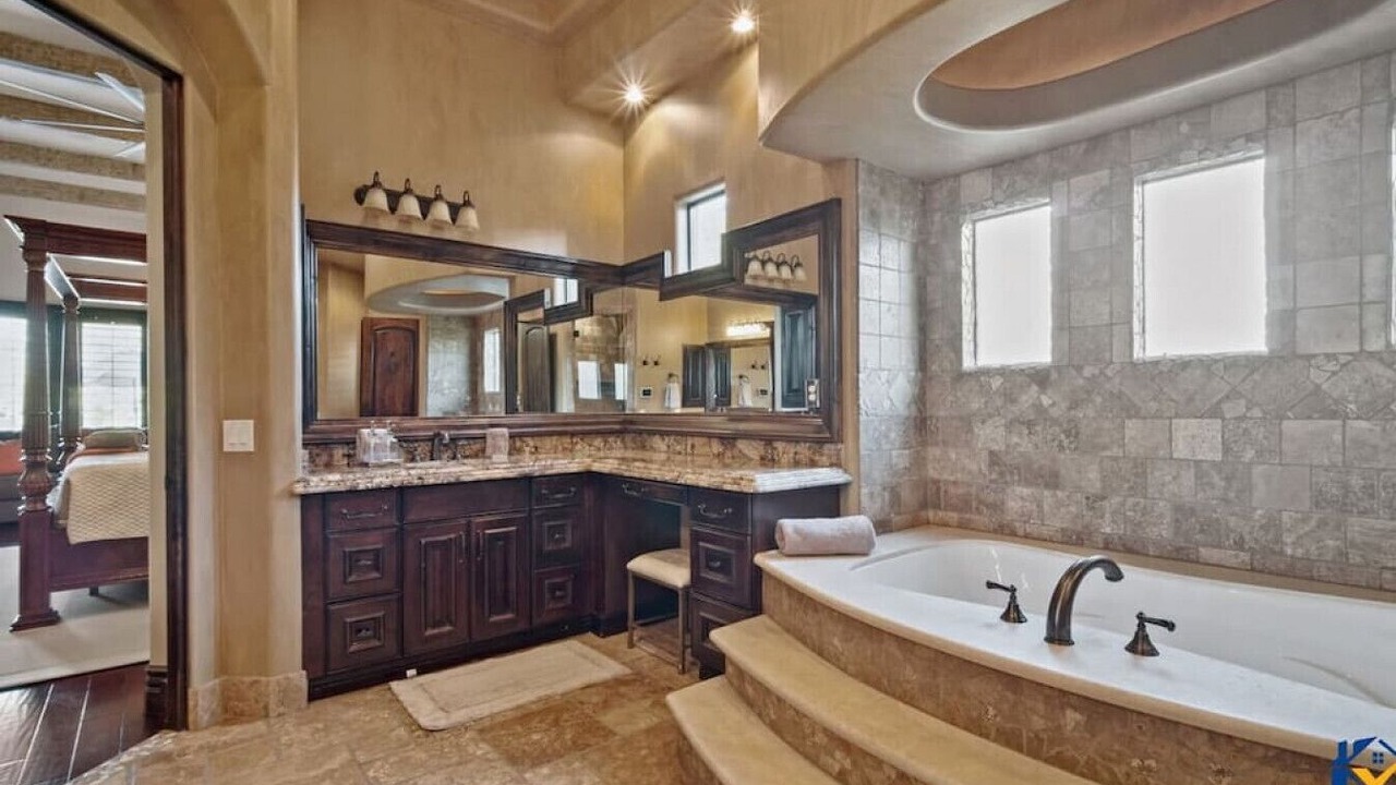 Photo of Bathroom in East Mesa