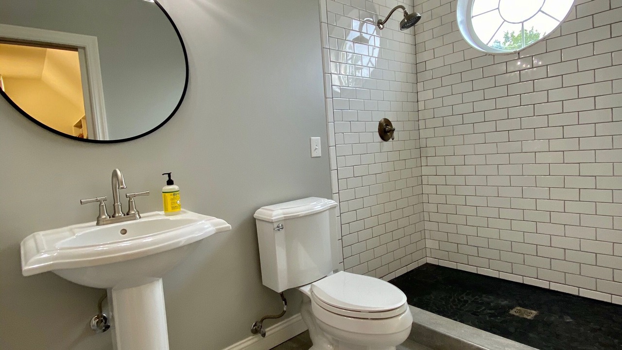 Photo of Bathroom in Four Corners