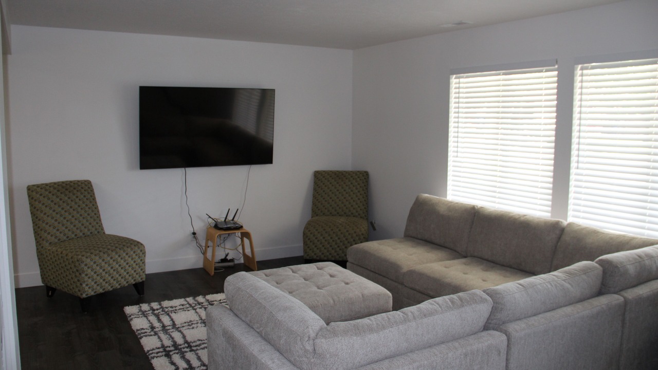Photo of Livingroom in Davis County