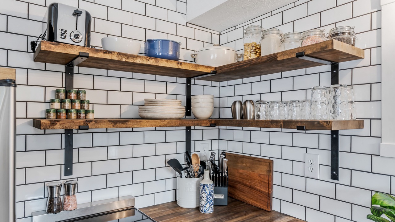 Photo of Kitchen in Depot Bench