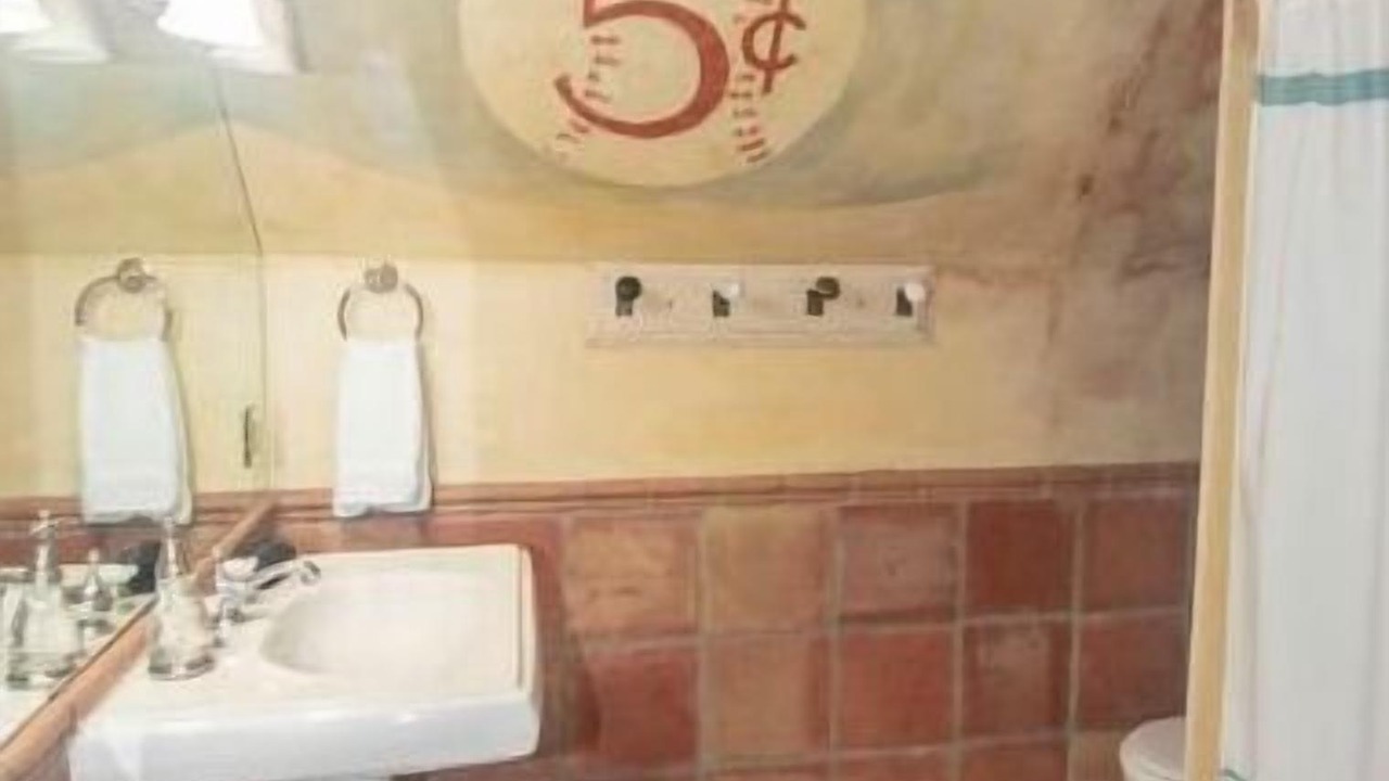 Photo of Bathroom in Onion Creek Meadows