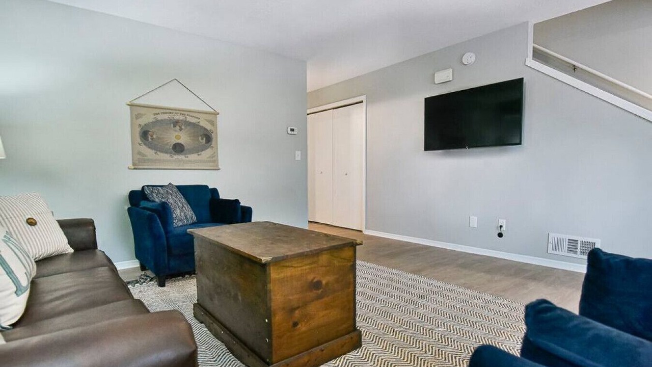 Photo of Livingroom in Bloomington