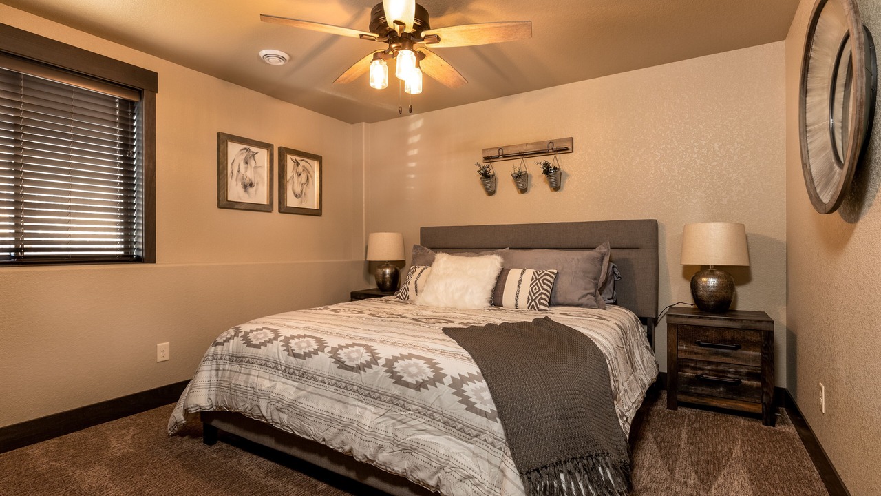 Photo of Bedroom in Deadwood