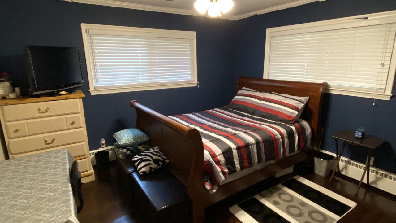 Photo of Bedroom in Southfield