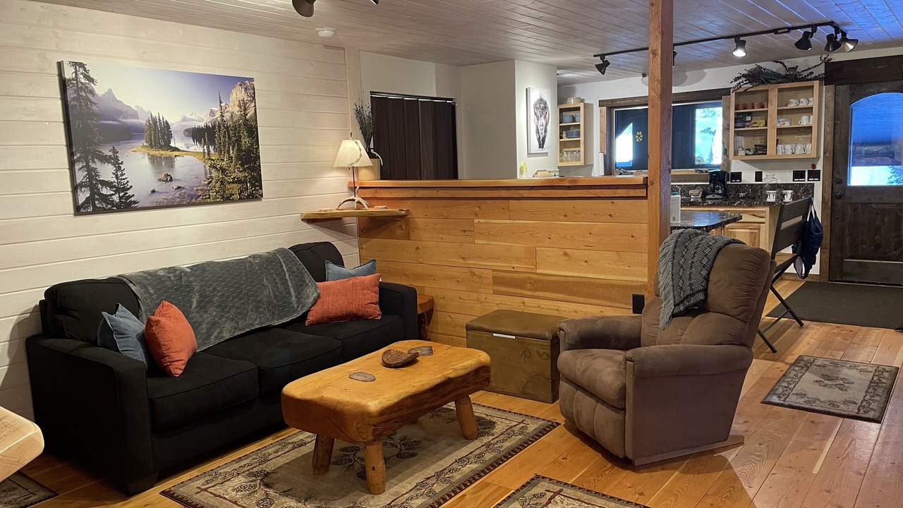 Photo of Livingroom in Cooke City-Silver Gate