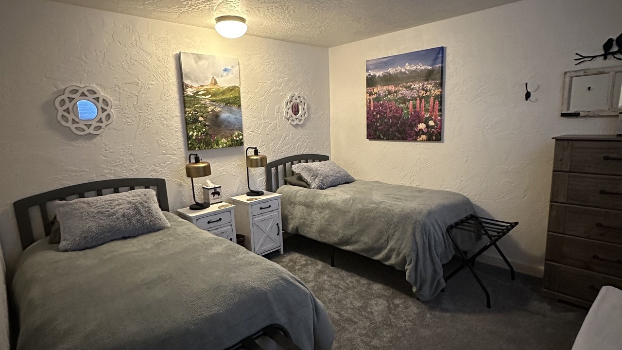 Photo of Bedroom in Cooke City-Silver Gate