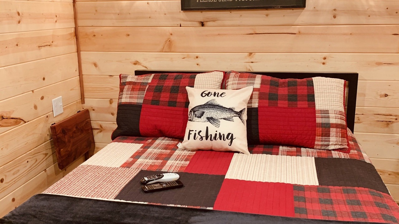 Photo of Bedroom in Ringold