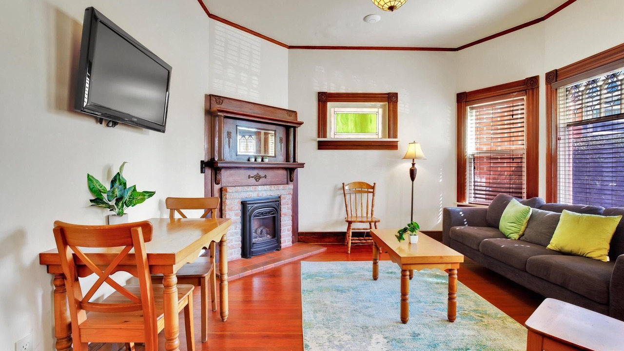 Photo of Livingroom in Downtown San Diego