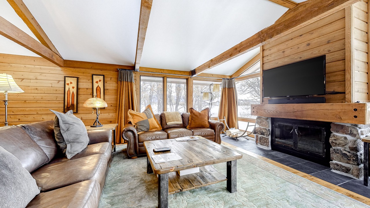 Photo of Livingroom in Jackson Hole