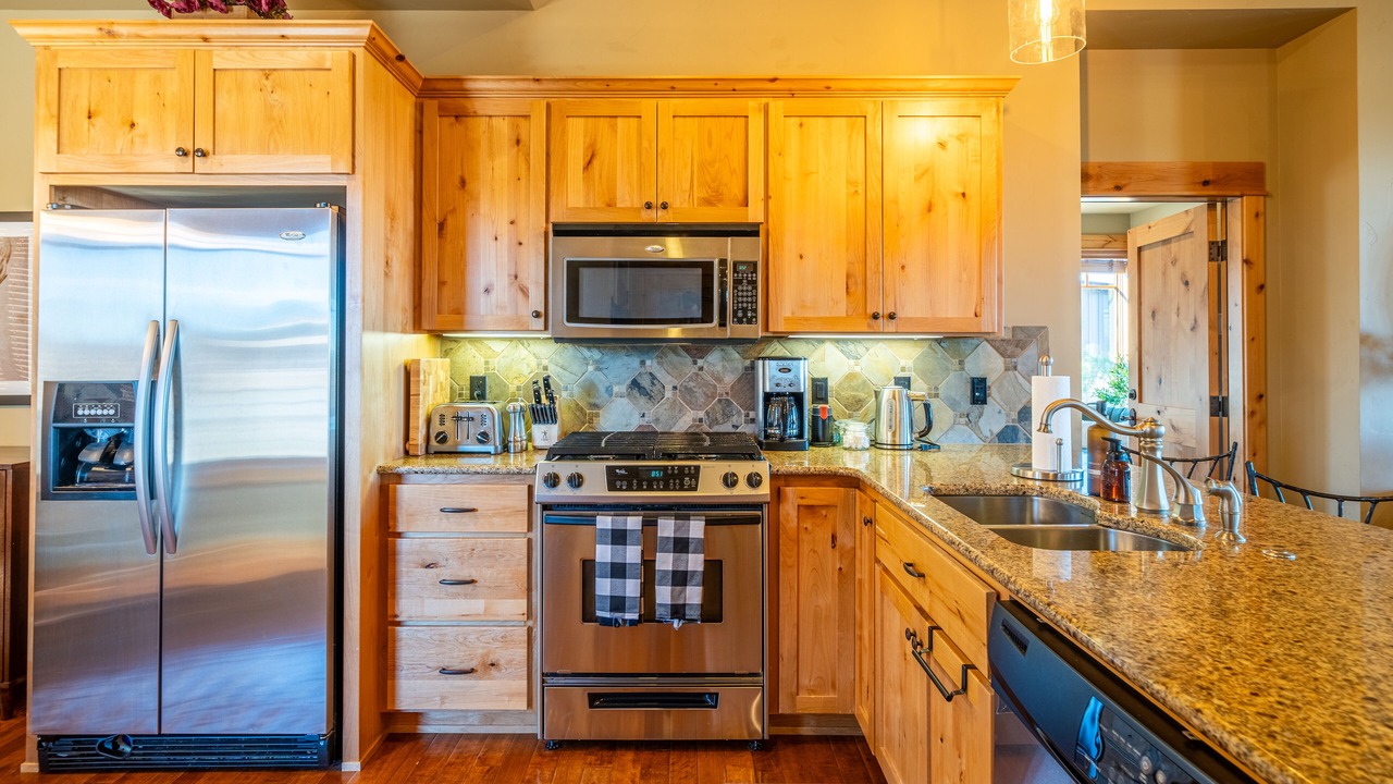 Photo of Kitchen in Powell Butte