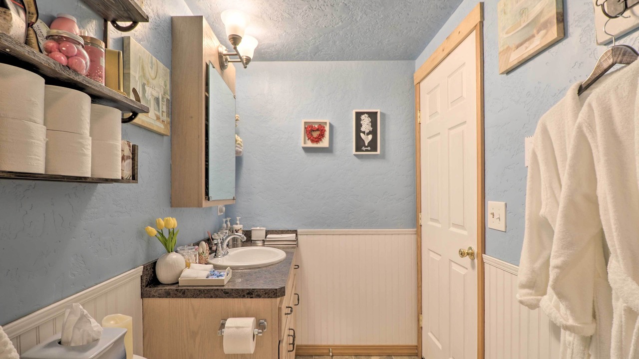 Photo of Bathroom in Big Arm