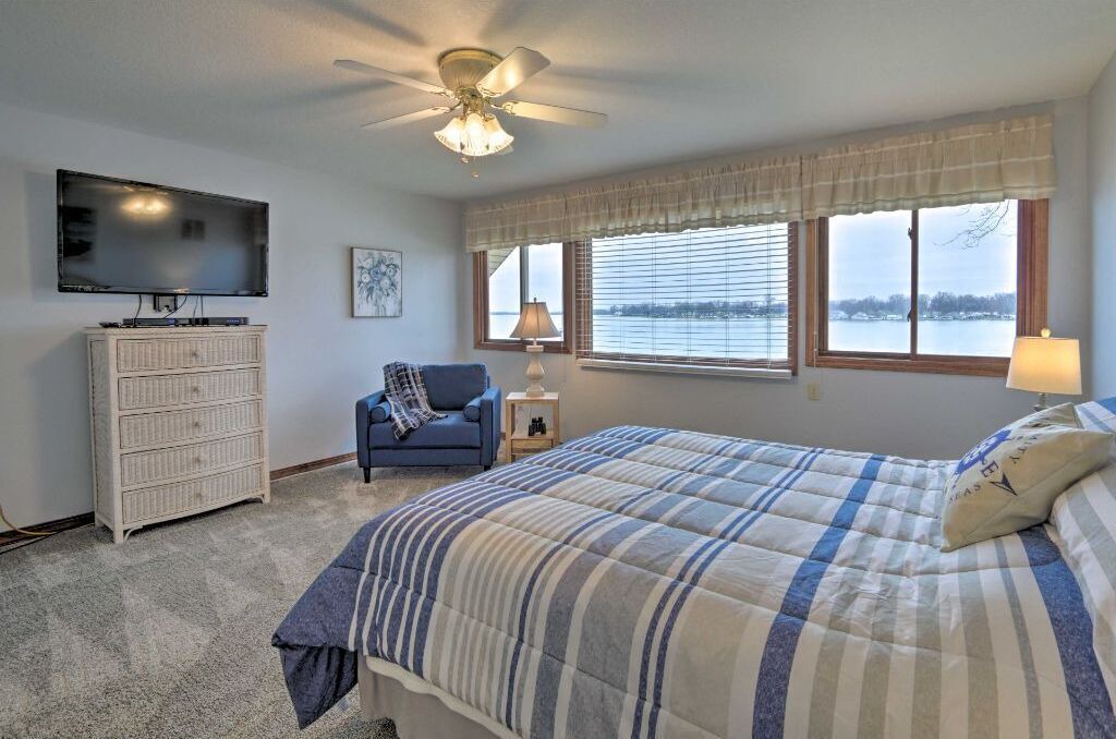 Photo of Bedroom in Russells Point