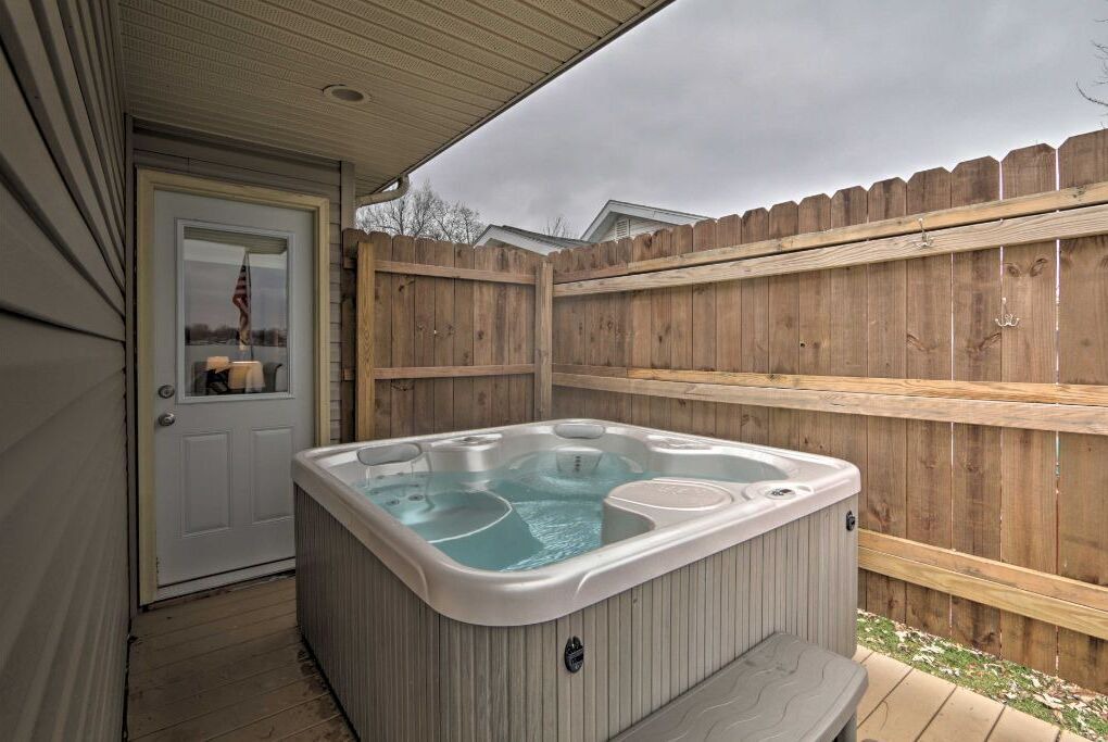 Photo of Outdoor in Russells Point