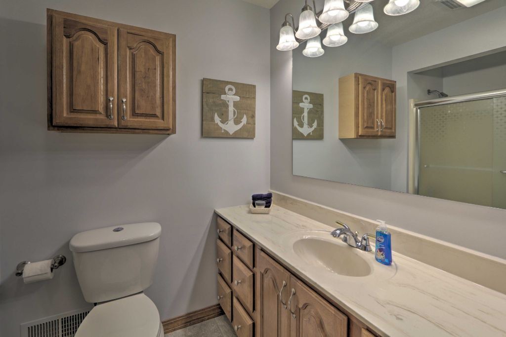 Photo of Bathroom in Russells Point