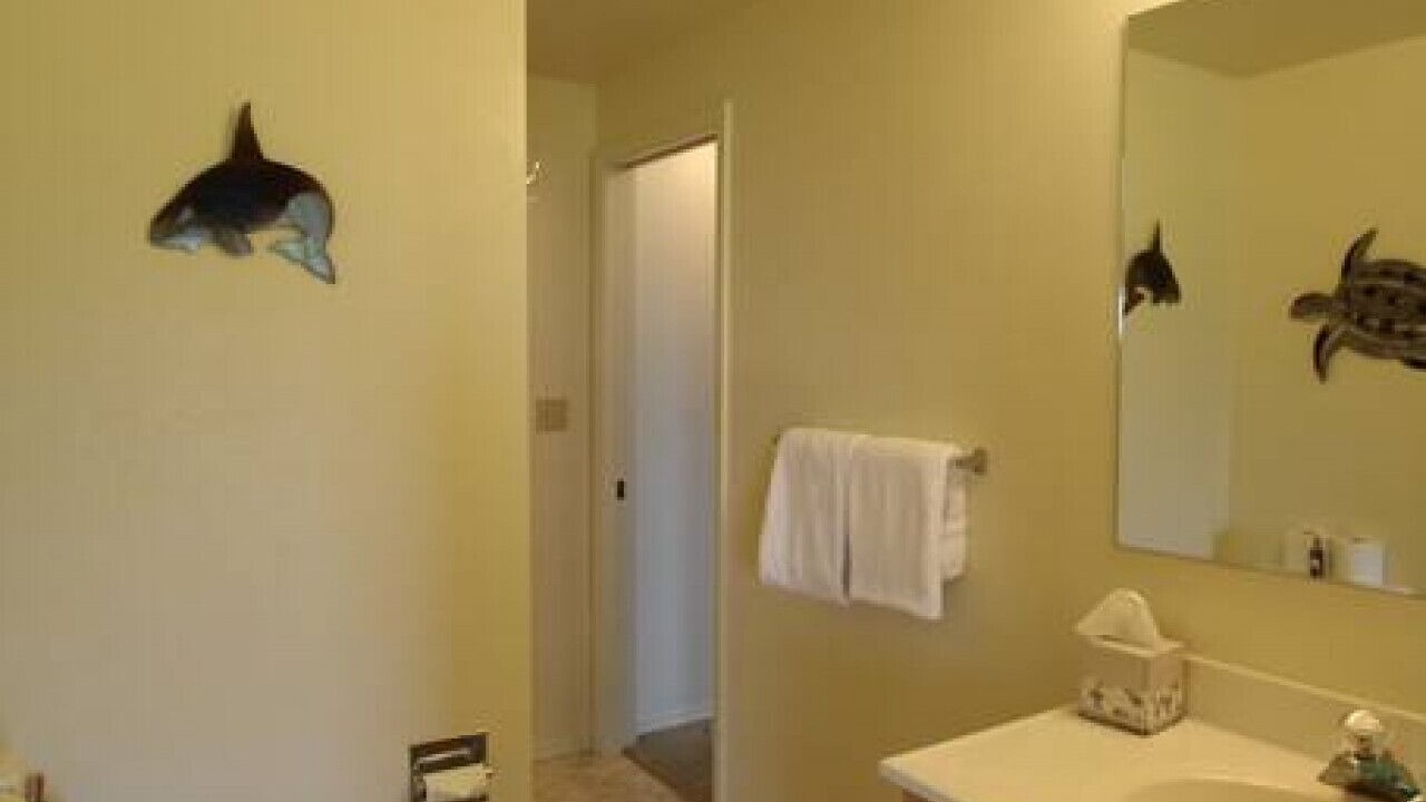 Photo of Bathroom in Cascade
