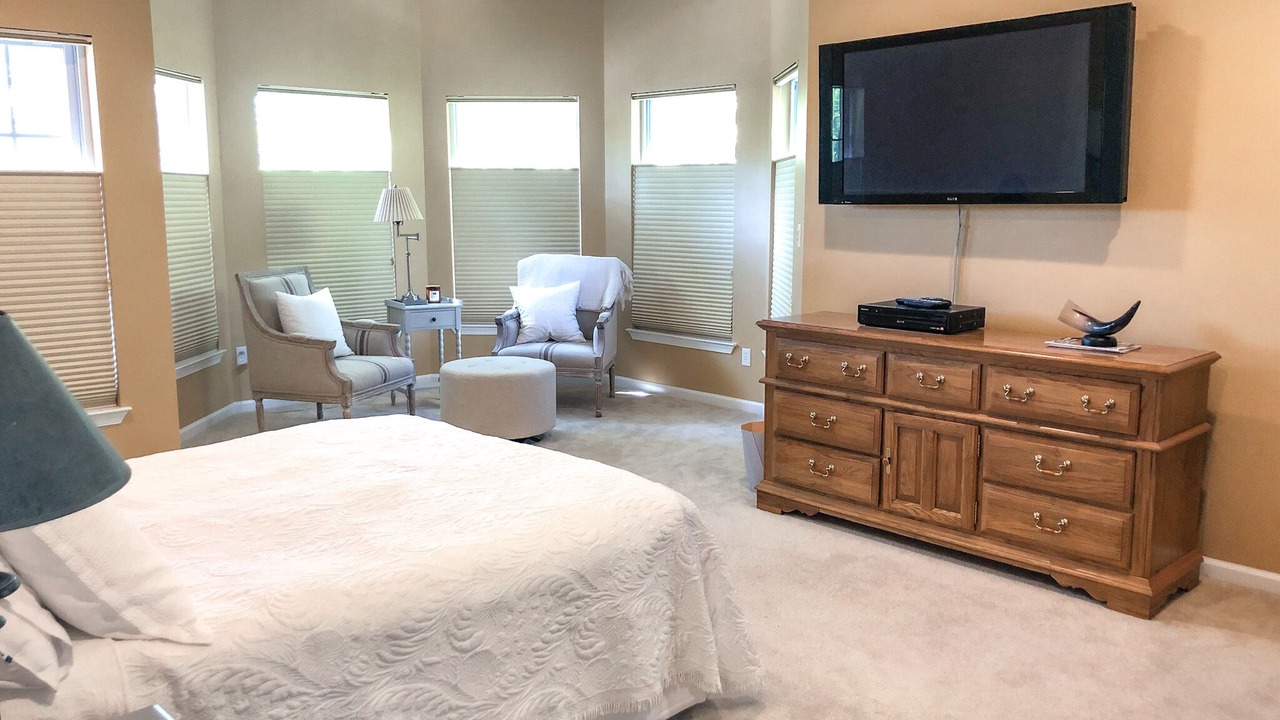 Photo of Bedroom in Pocono Pines