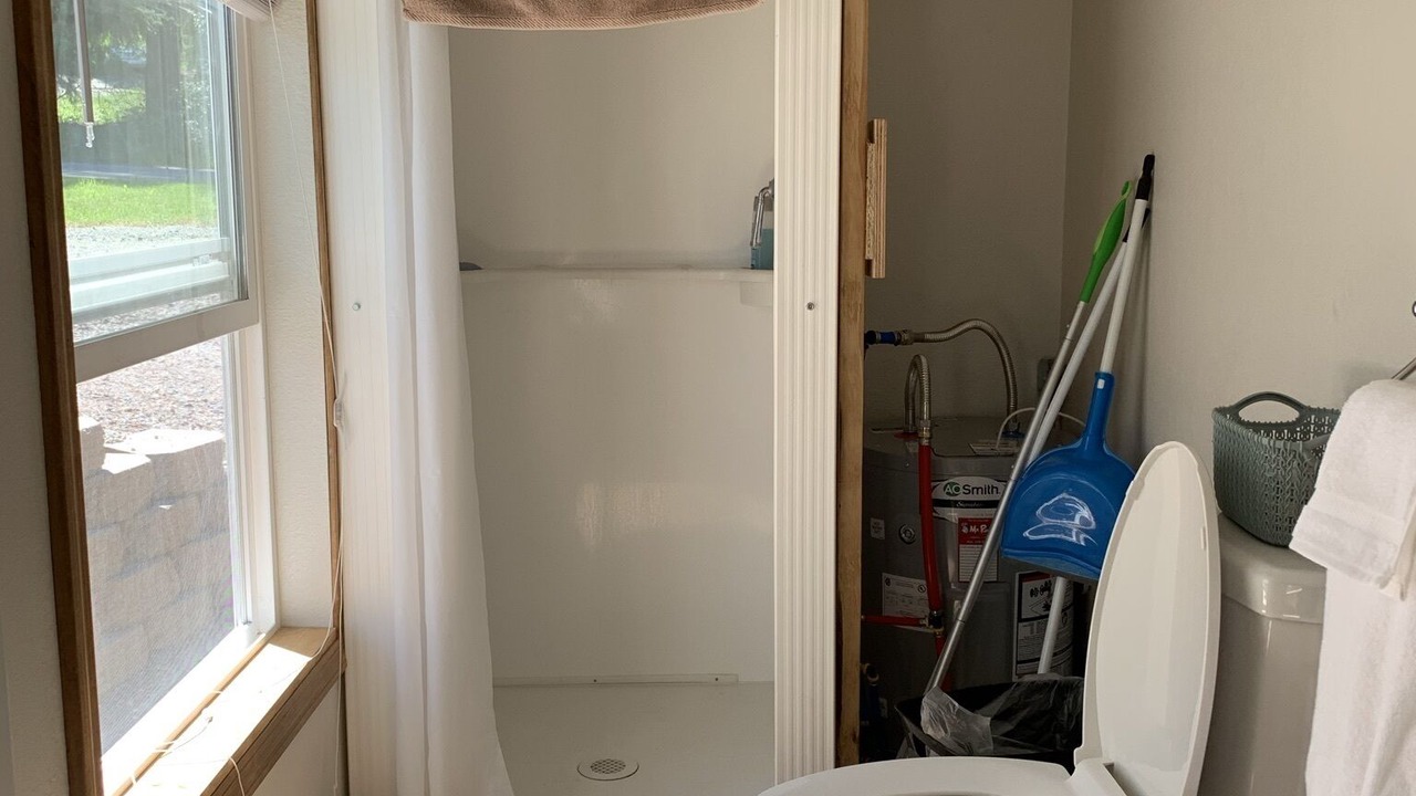 Photo of Bathroom in Lakeside