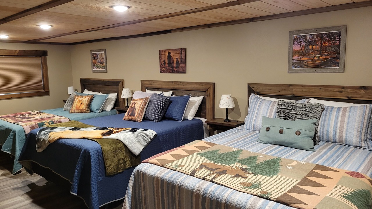 Photo of Bedroom in Island Park