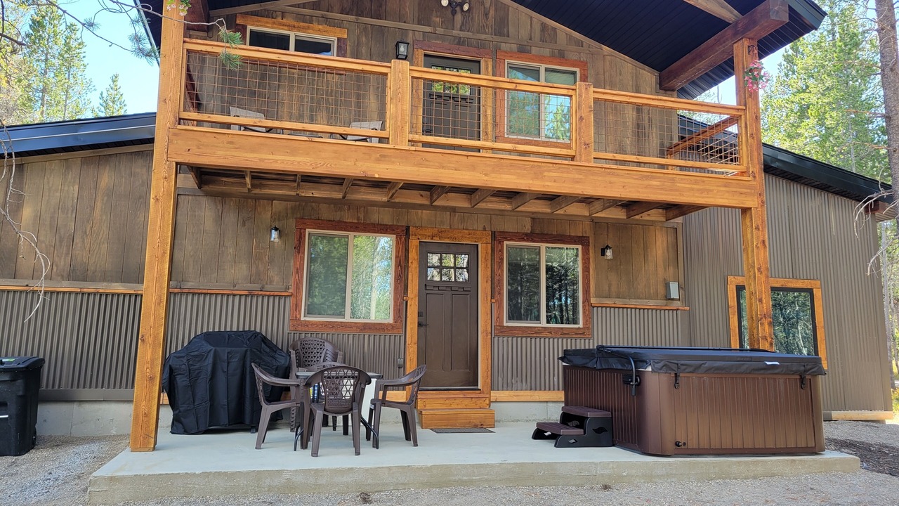 Photo of Patio Balcony in Island Park