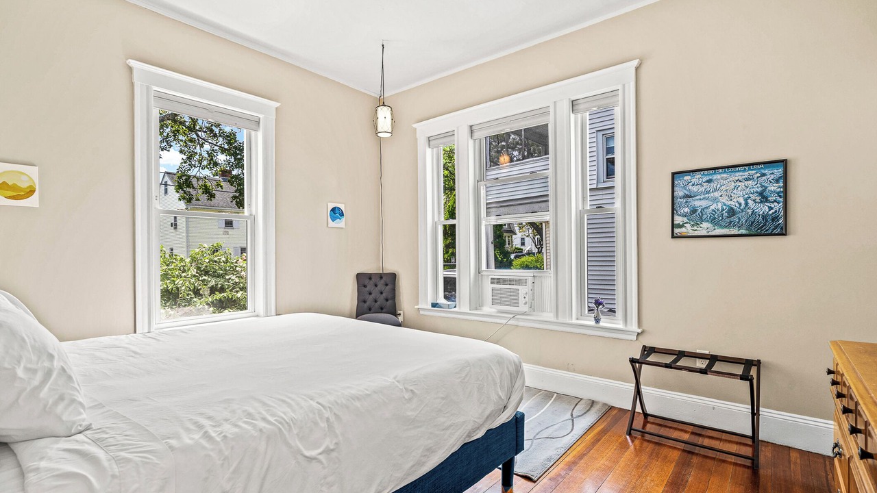 Photo of Bedroom in Quincy
