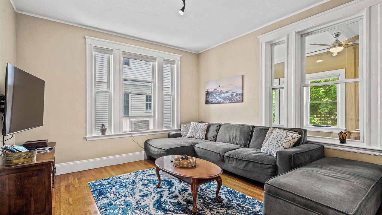 Photo of Livingroom in Quincy