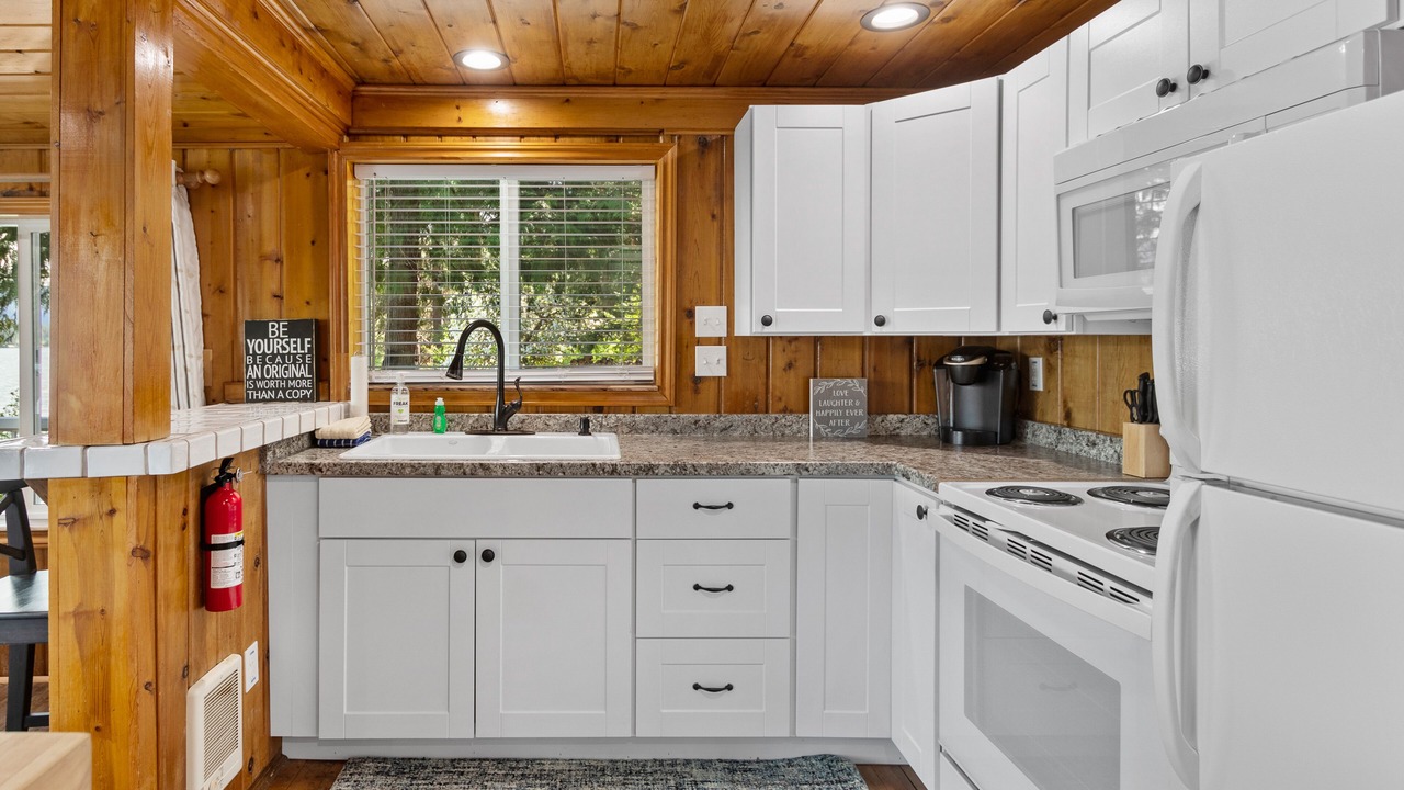 Photo of Kitchen in Hayden Lake