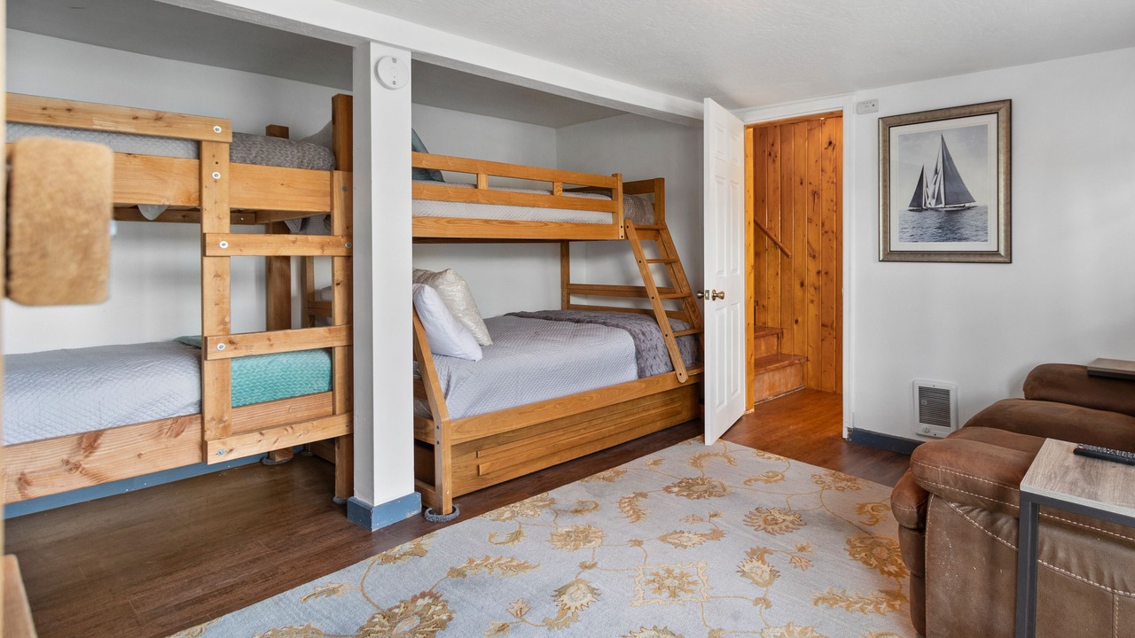 Photo of Bedroom in Hayden Lake