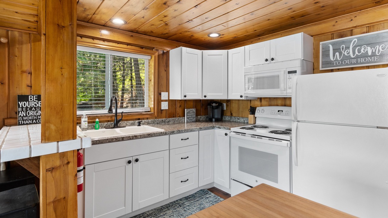 Photo of Kitchen in Hayden Lake