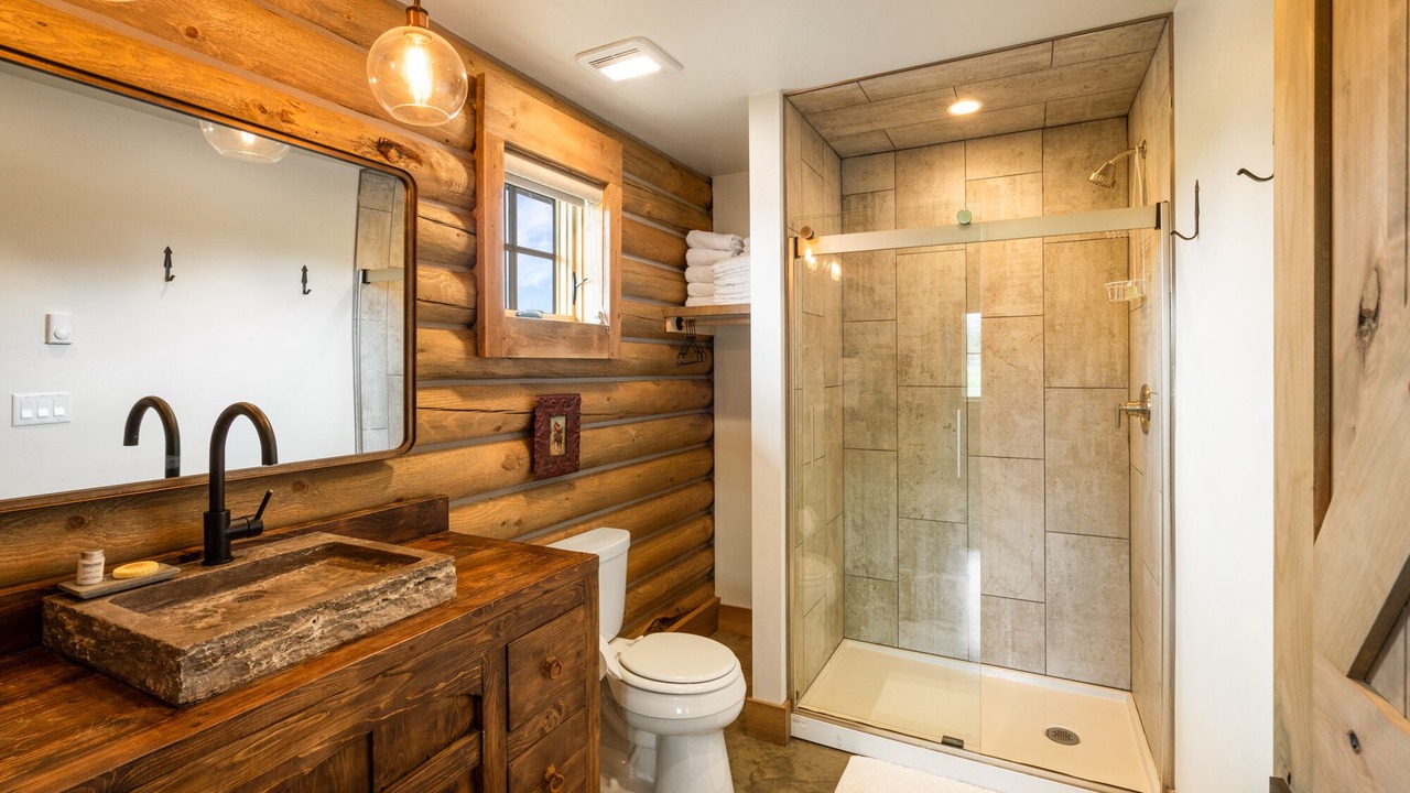 Photo of Bathroom in Livingston