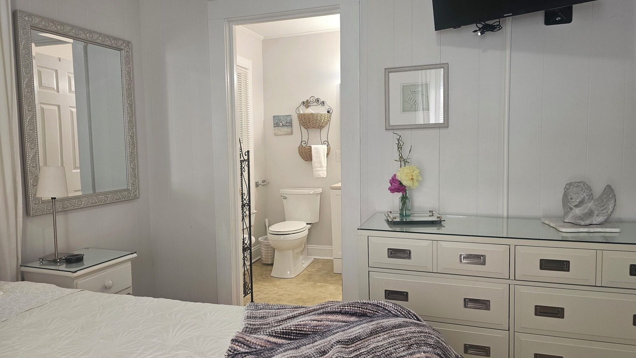 Photo of Bedroom in Jamestown