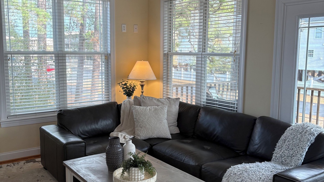 Photo of Livingroom in White Lake