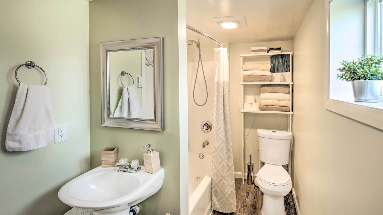 Photo of Bathroom in Bryn Mawr-Skyway