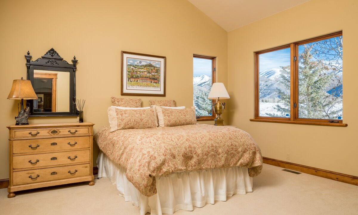Photo of Bedroom in Highlands