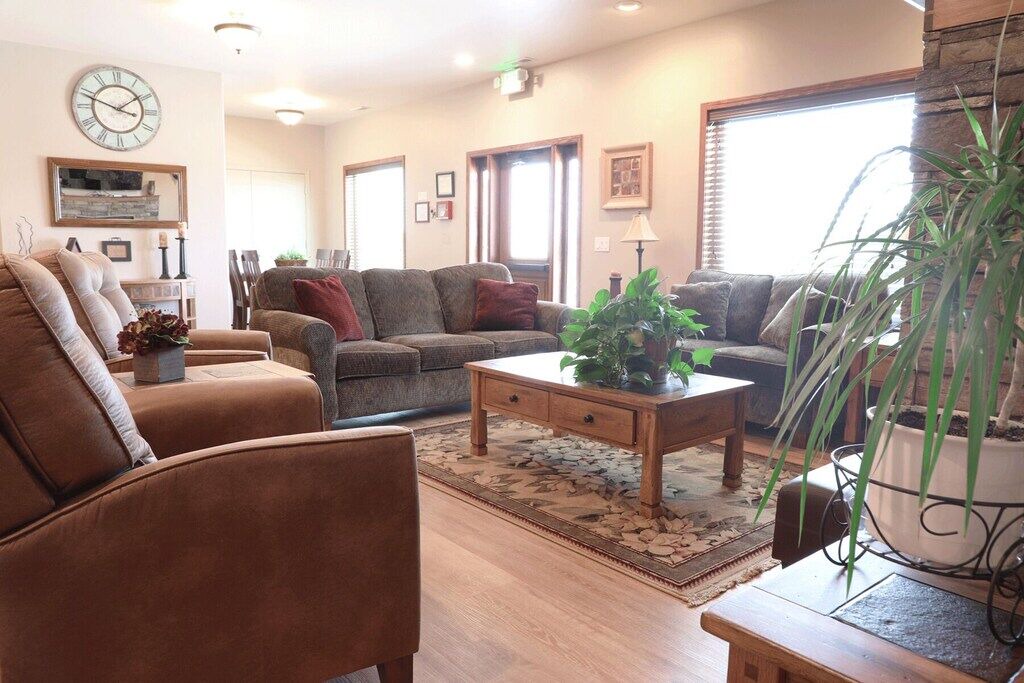 Photo of Livingroom in Heyburn