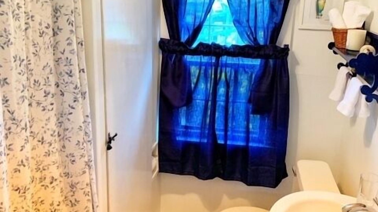 Photo of Bathroom in Siasconset