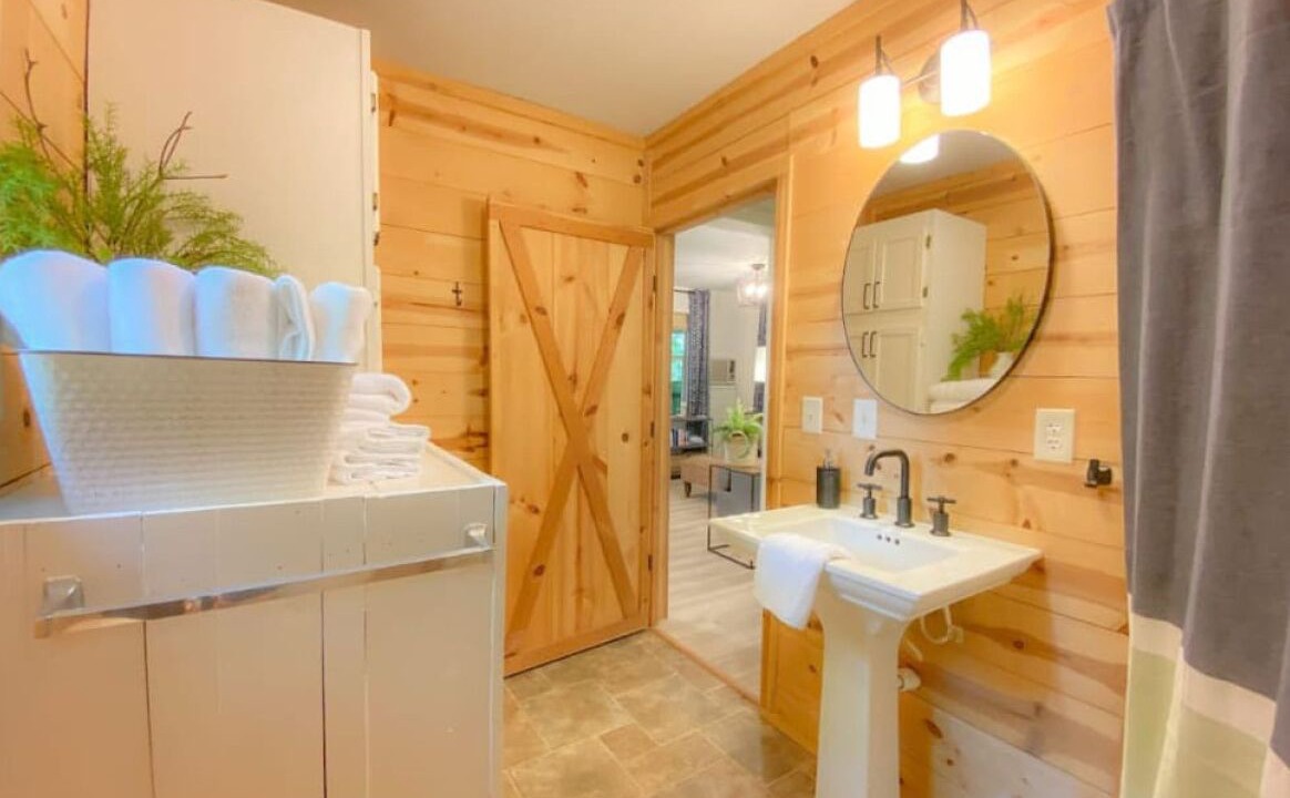 Photo of Bathroom in Boswell