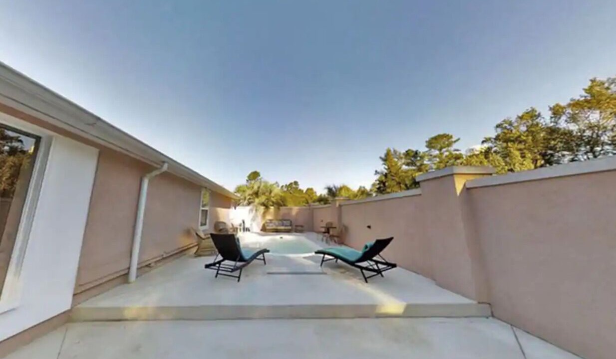 Photo of Outdoor in Manning