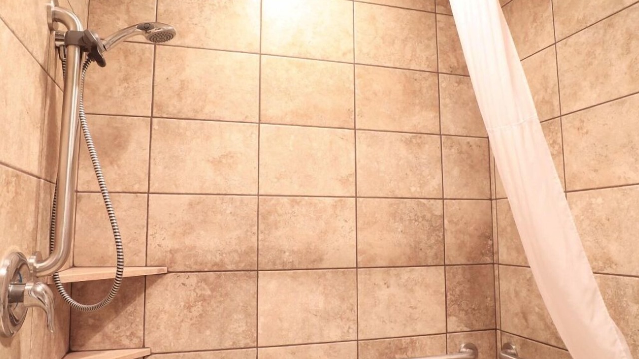 Photo of Bedroom in Heyburn